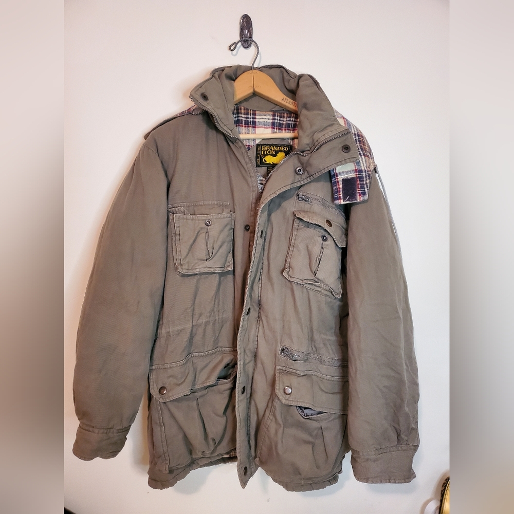 Mens Jacket Branded Lion Size Large